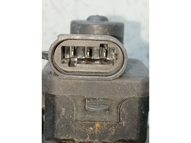 Recambio de faro derecho para renault master ii caja/chasis (ed/hd/ud) 2.2 dci 90 referencia OEM IAM 085511143R  1998