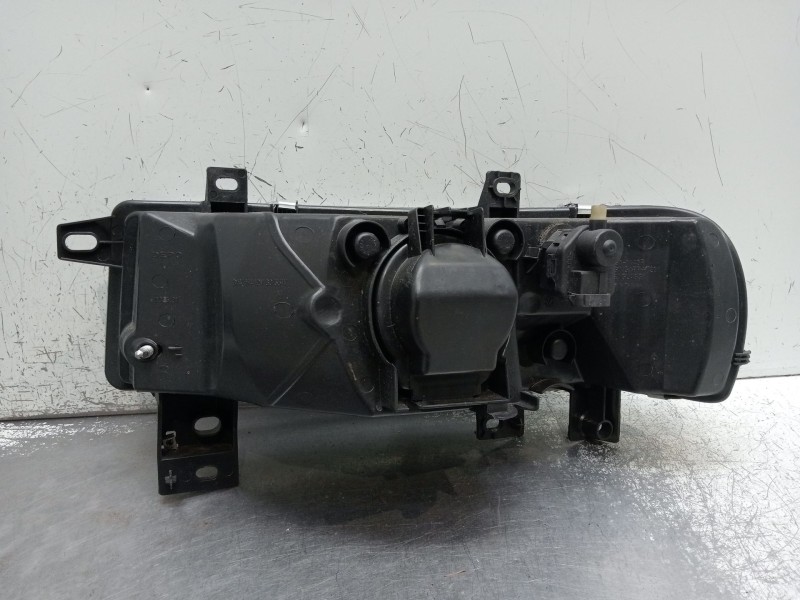 Recambio de faro derecho para renault master ii caja/chasis (ed/hd/ud) 2.2 dci 90 referencia OEM IAM 085511143R  1998