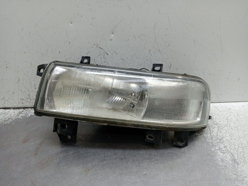 Recambio de faro izquierdo para renault master ii caja/chasis (ed/hd/ud) 2.2 dci 90 referencia OEM IAM   1998