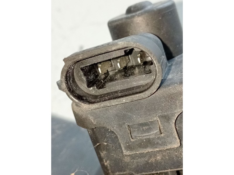 Recambio de faro izquierdo para renault master ii caja/chasis (ed/hd/ud) 2.2 dci 90 referencia OEM IAM   1998