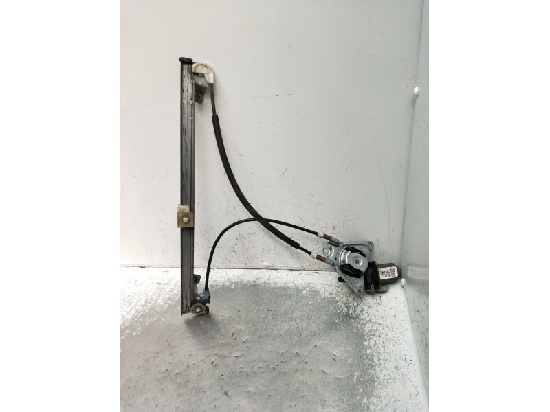 Recambio de elevalunas delantero derecho para citroën saxo (s0, s1) 1.4 vts referencia OEM IAM 400672T7 5P 1999