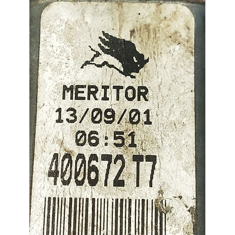 Recambio de elevalunas delantero derecho para citroën saxo (s0, s1) 1.4 vts referencia OEM IAM 400672T7 5P 1999