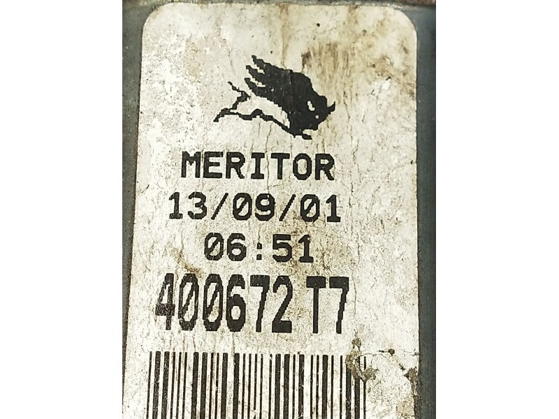 Recambio de elevalunas delantero derecho para citroën saxo (s0, s1) 1.4 vts referencia OEM IAM 400672T7 5P 1999
