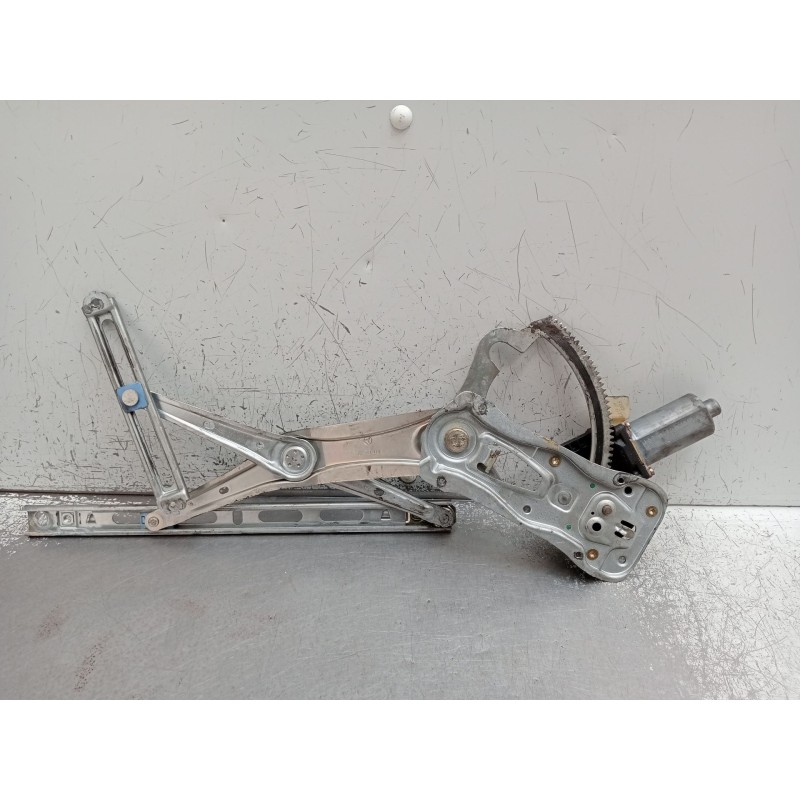 Recambio de elevalunas delantero derecho para mercedes-benz clk (c208) clk 320 (208.365) referencia OEM IAM 0130821919  1997 4P