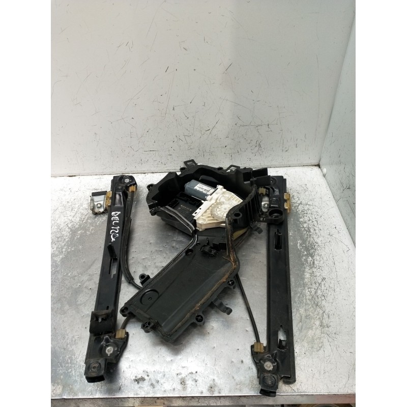 Recambio de elevalunas delantero izquierdo para seat leon (1p1) 2.0 tdi 16v referencia OEM IAM 1P0867435 5P 2005