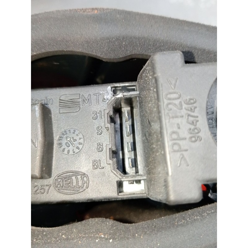 Recambio de piloto trasero izquierdo para seat cordoba (6l2) 1.4 tdi referencia OEM IAM   2002