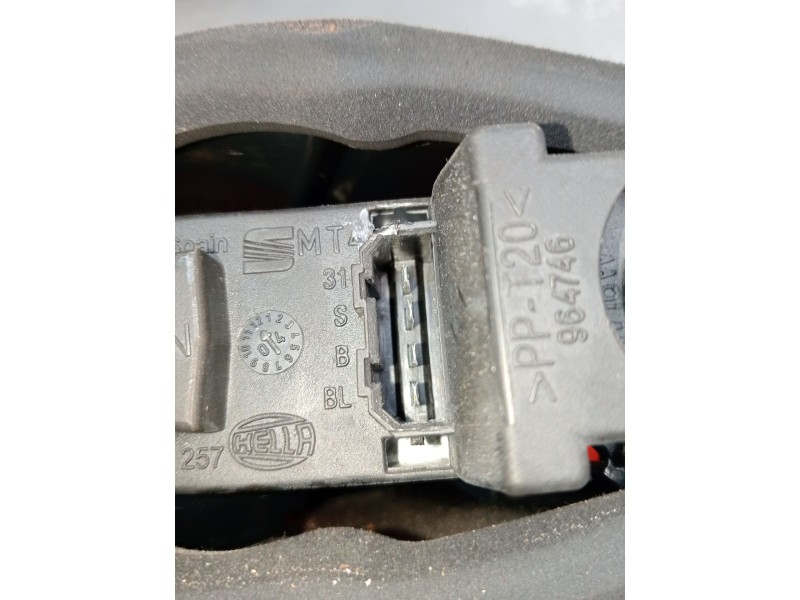 Recambio de piloto trasero izquierdo para seat cordoba (6l2) 1.4 tdi referencia OEM IAM   2002