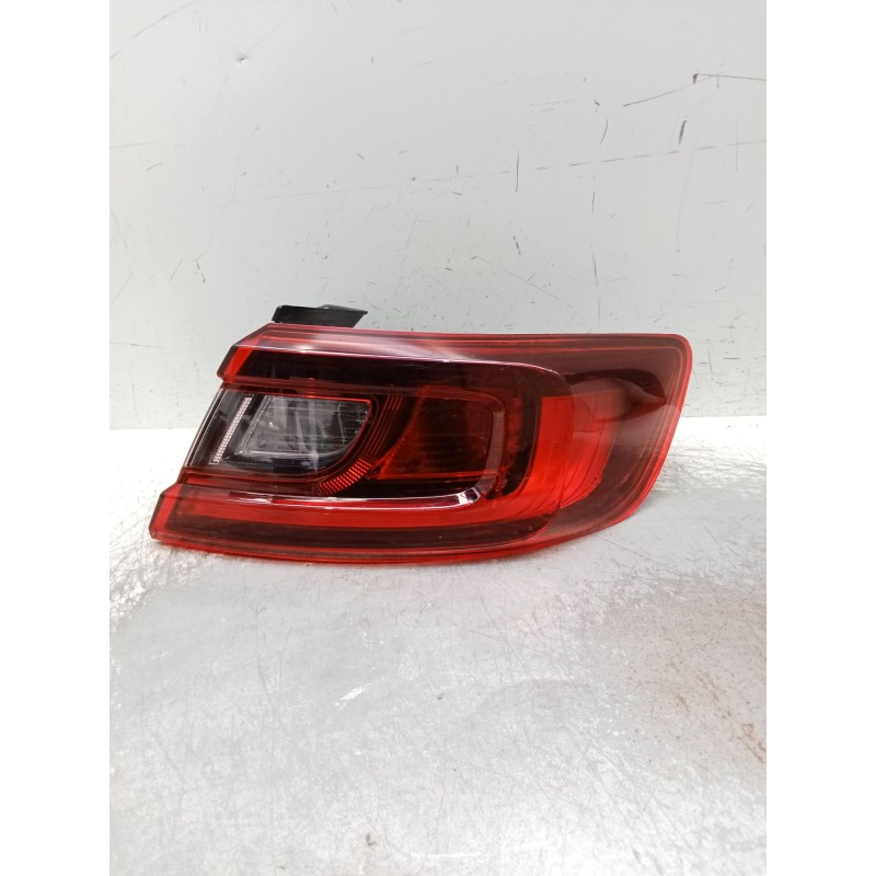 Recambio de piloto trasero derecho para renault arkana i (lcm_, ldn_) 1.6 e-tech 145 (ldmu) referencia OEM IAM 265500964R 111150