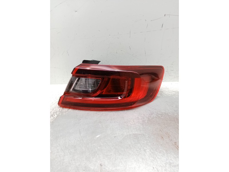 Recambio de piloto trasero derecho para renault arkana i (lcm_, ldn_) 1.6 e-tech 145 (ldmu) referencia OEM IAM 265500964R 111150