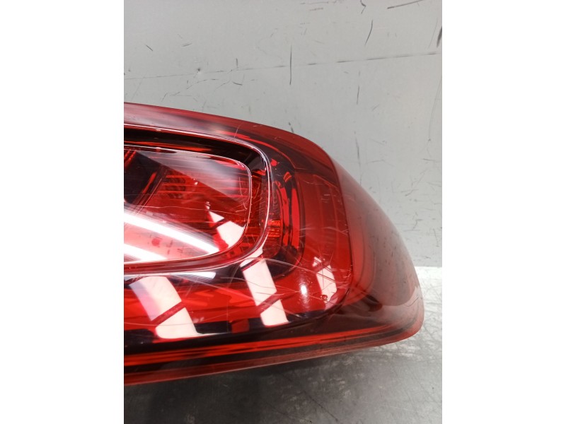 Recambio de piloto trasero derecho para renault arkana i (lcm_, ldn_) 1.6 e-tech 145 (ldmu) referencia OEM IAM 265500964R 111150