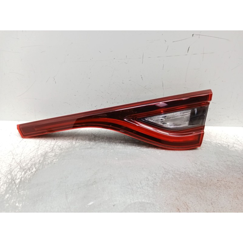 Recambio de piloto trasero derecho interior para renault arkana i (lcm_, ldn_) 1.6 e-tech 145 (ldmu) referencia OEM IAM 26550950