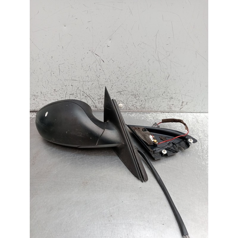 Recambio de retrovisor derecho para seat cordoba (6l2) 1.4 tdi referencia OEM IAM  MANUAL 2002