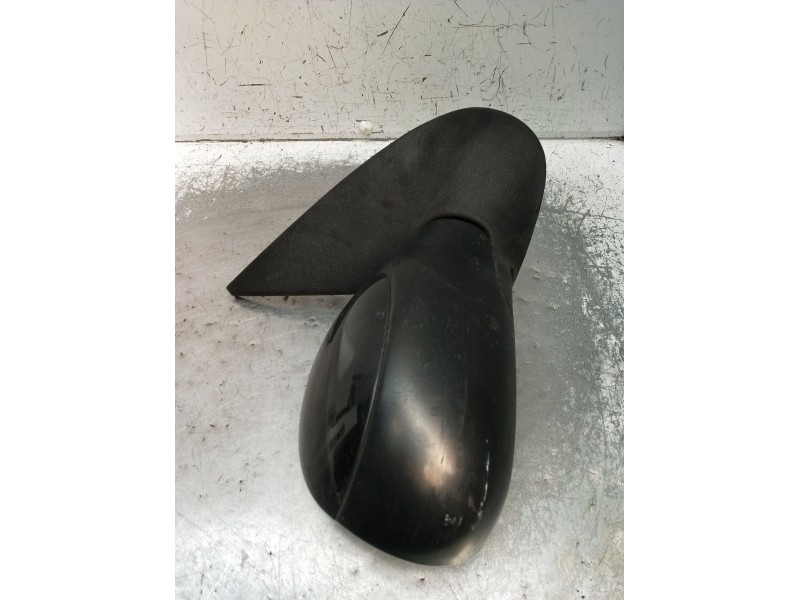Recambio de retrovisor derecho para peugeot 206 hatchback (2a/c) 1.4 i referencia OEM IAM  MANUAL 2003
