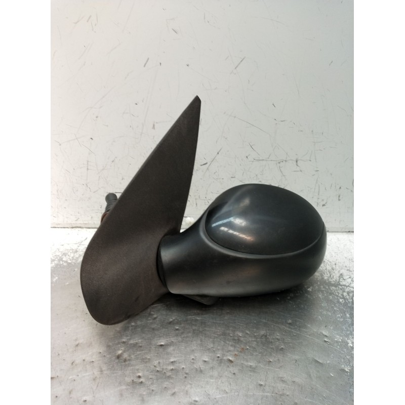 Recambio de retrovisor izquierdo para peugeot 206 hatchback (2a/c) 1.4 i referencia OEM IAM  MANUAL 2003