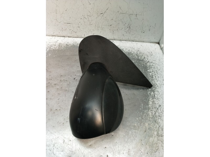 Recambio de retrovisor izquierdo para peugeot 206 hatchback (2a/c) 1.4 i referencia OEM IAM  MANUAL 2003