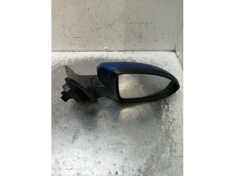 Recambio de retrovisor derecho para chevrolet cruze (j300) 1.8 referencia OEM IAM  ELÉCTRICO 2009