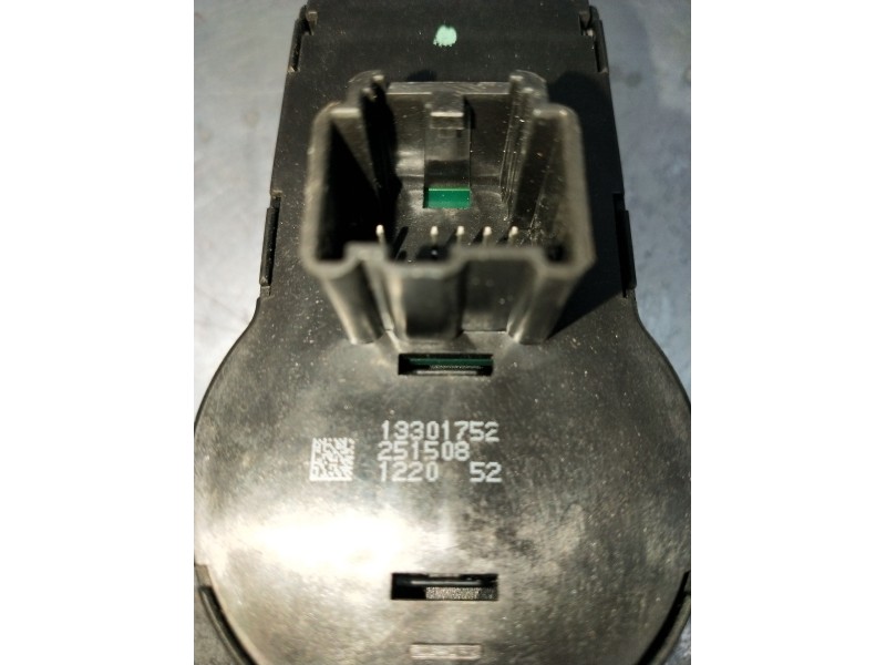 Recambio de mando luces para chevrolet cruze (j300) 1.8 referencia OEM IAM 13301752 251508 122052 2009