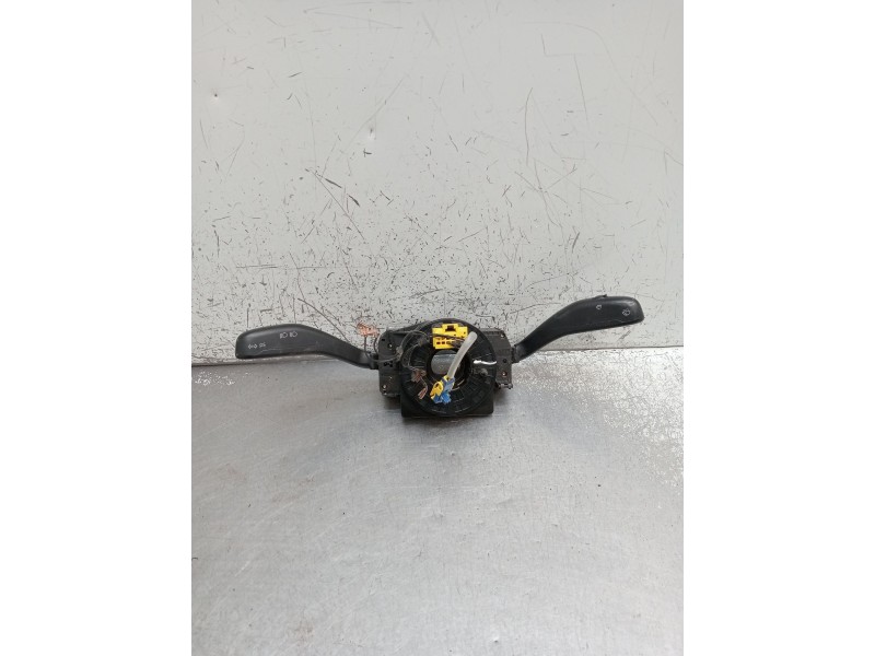 Recambio de mando luces para seat cordoba (6l2) 1.4 tdi referencia OEM IAM 6Q0953503AC 203256ATW 2002