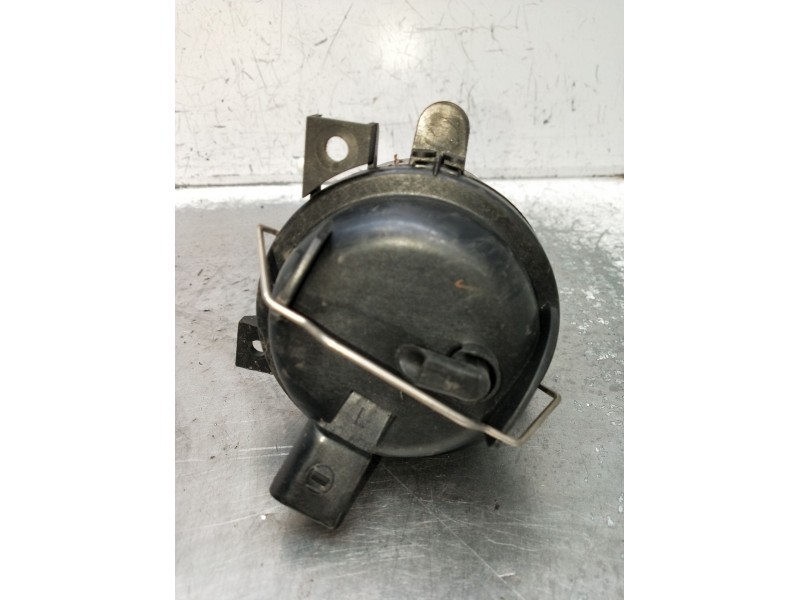 Recambio de faro antiniebla izquierdo para seat leon (1p1) 2.0 tdi 16v referencia OEM IAM   2005