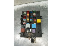 Recambio de caja reles / fusibles para renault trucks mascott furgoneta 150.65 (a00300166) referencia OEM IAM 7703297587  1998