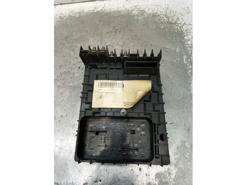 Recambio de caja reles / fusibles para volkswagen touran (1t1, 1t2) 2.0 tdi 16v referencia OEM IAM 1K0937800AC 0619102900E1T1937