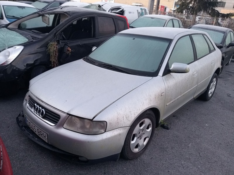 audi a3 (8l1) del año 2001