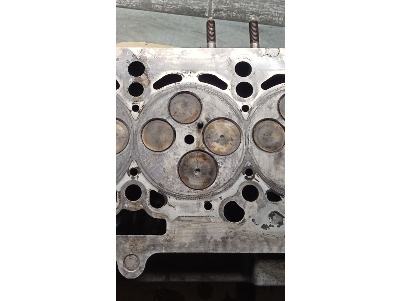 Recambio de culata para audi a4 b7 (8ec) 2.0 tdi 16v referencia OEM IAM 03G103373 BLB 