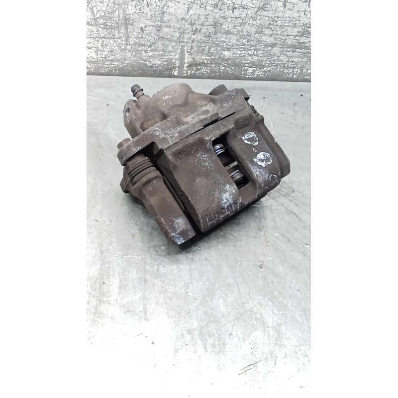 Recambio de pinza freno delantera derecha para renault twingo ii (cn0_) 1.2 (cn0d) referencia OEM IAM  LUCAS 07