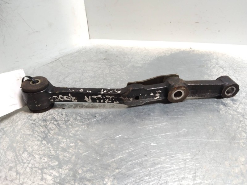 Recambio de brazo suspension inferior delantero derecho para seat marbella ce referencia OEM IAM   