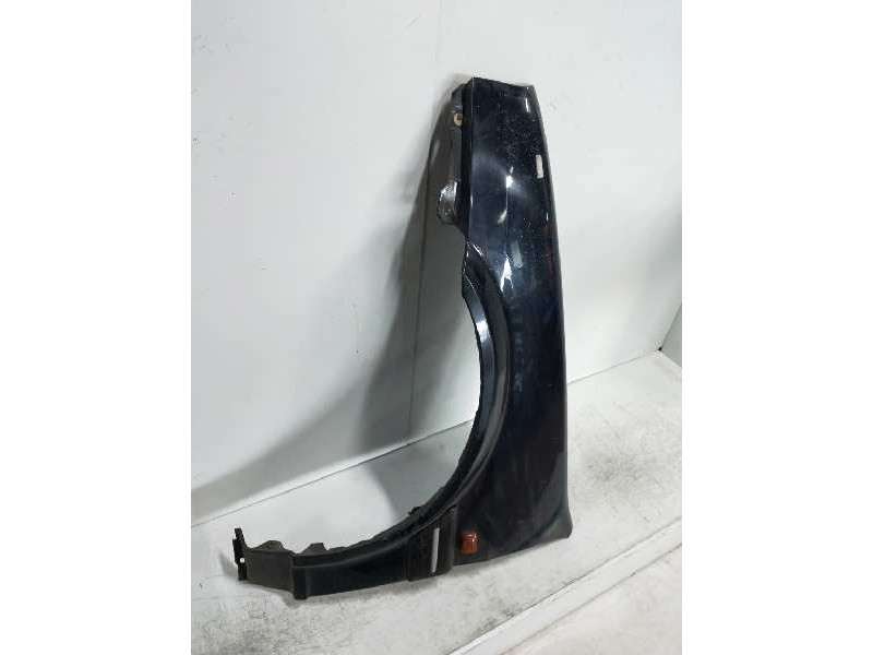 Recambio de aleta delantera izquierda para mg rover serie 100 (xp) 1.4 cat referencia OEM IAM   