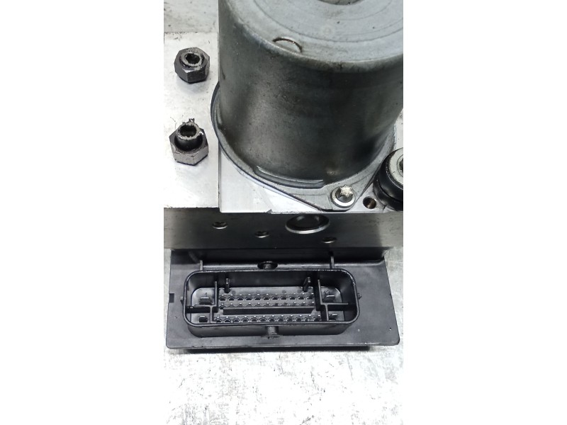 Recambio de abs para audi a4 b7 (8ec) 2.0 tdi 16v referencia OEM IAM 8E0910517B018 8E0614517AT04 0265950468 0265234330 8E0614517