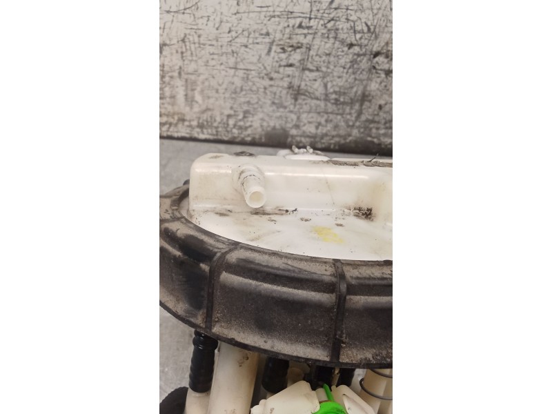 Recambio de bomba combustible para renault twingo ii (cn0_) 1.2 (cn0d) referencia OEM IAM 8200368239  07