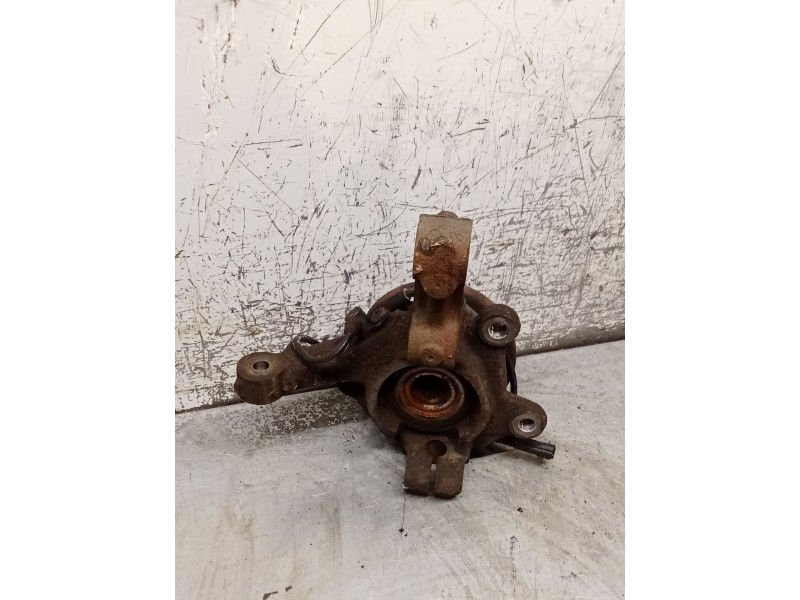 Recambio de mangueta delantera izquierda para renault twingo ii (cn0_) 1.2 (cn0d) referencia OEM IAM   07