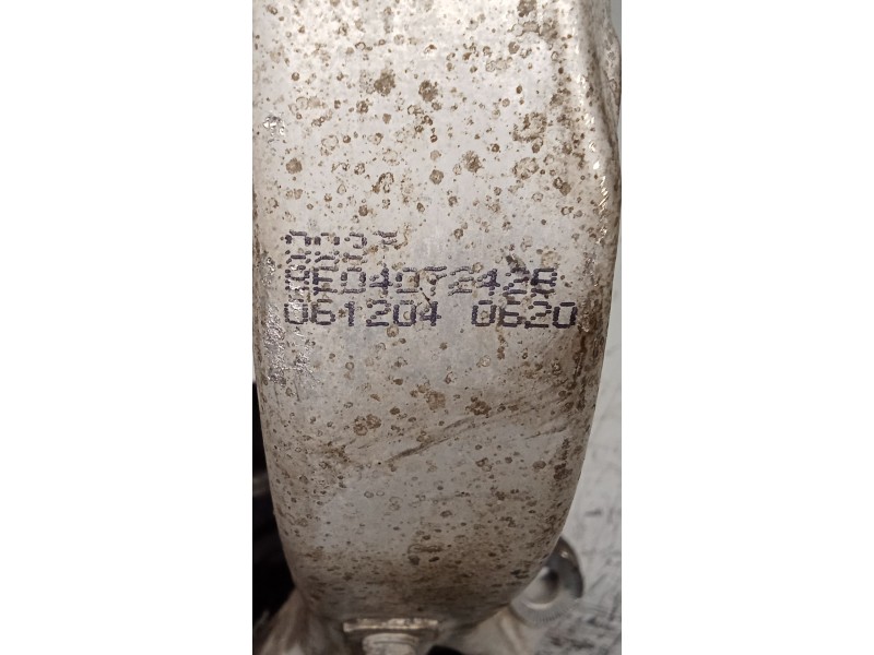 Recambio de mangueta delantera derecha para audi a4 b7 (8ec) 2.0 tdi 16v referencia OEM IAM   05