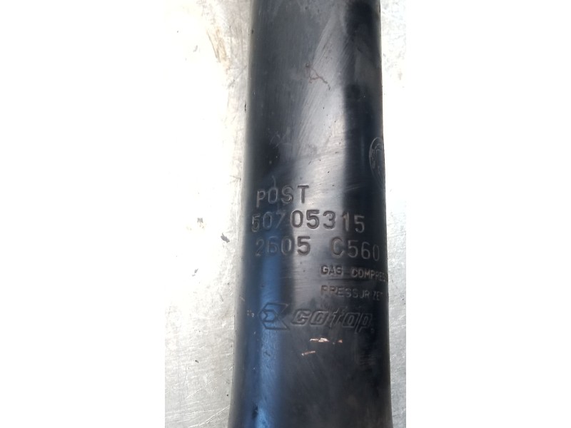 Recambio de amortiguador trasero derecho para fiat stilo (192_) 1.4 16v (192axh1b, 192bxh1b) referencia OEM IAM 50705315  06