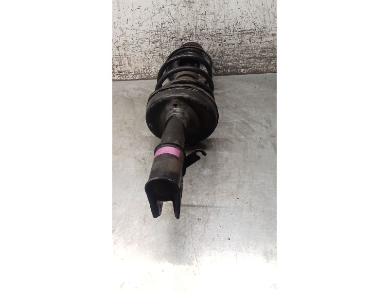 Recambio de amortiguador delantero derecho para renault twingo ii (cn0_) 1.2 (cn0d) referencia OEM IAM 8200367895E  07