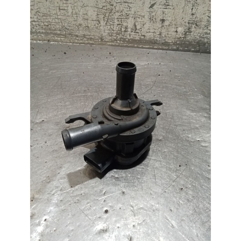 Recambio de bomba agua para toyota c-hr (_x1_) 1.8 hybrid (zyx10_, zyx11_) referencia OEM IAM   