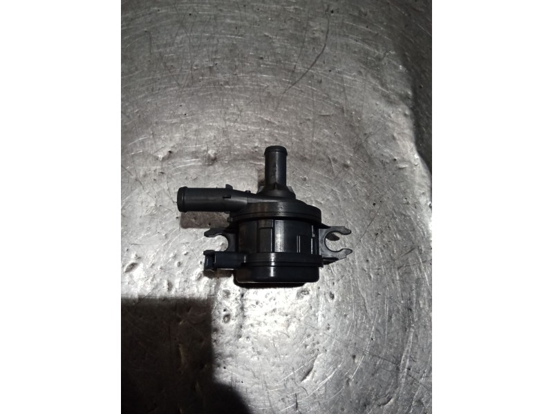 Recambio de bomba agua para toyota c-hr (_x1_) 1.8 hybrid (zyx10_, zyx11_) referencia OEM IAM   