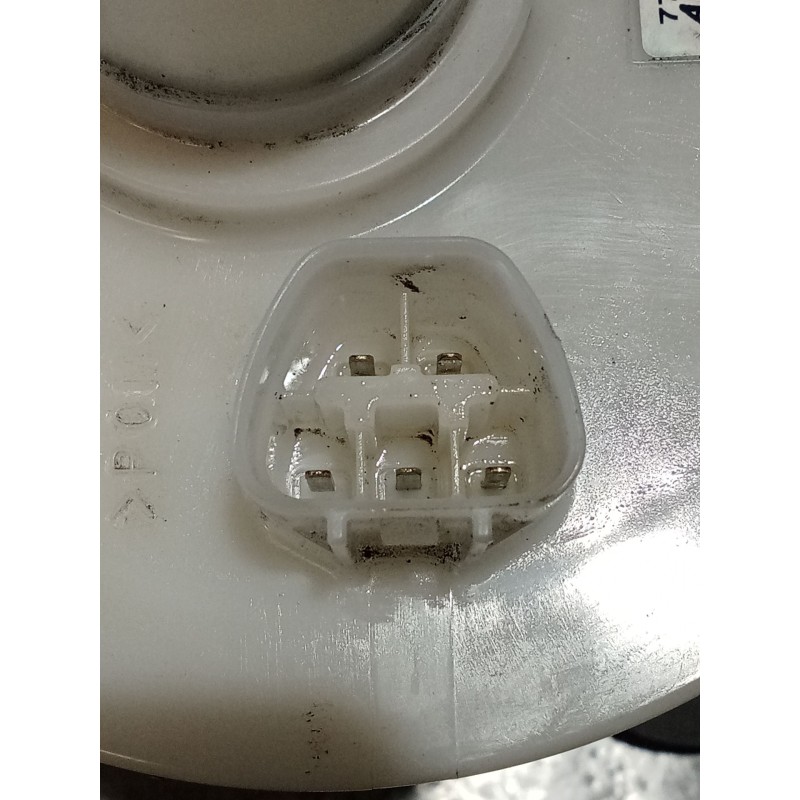 Recambio de bomba combustible para renault scénic ii (jm0/1_) 1.5 dci (jm0f) referencia OEM IAM 77020F4010 6K3C133 