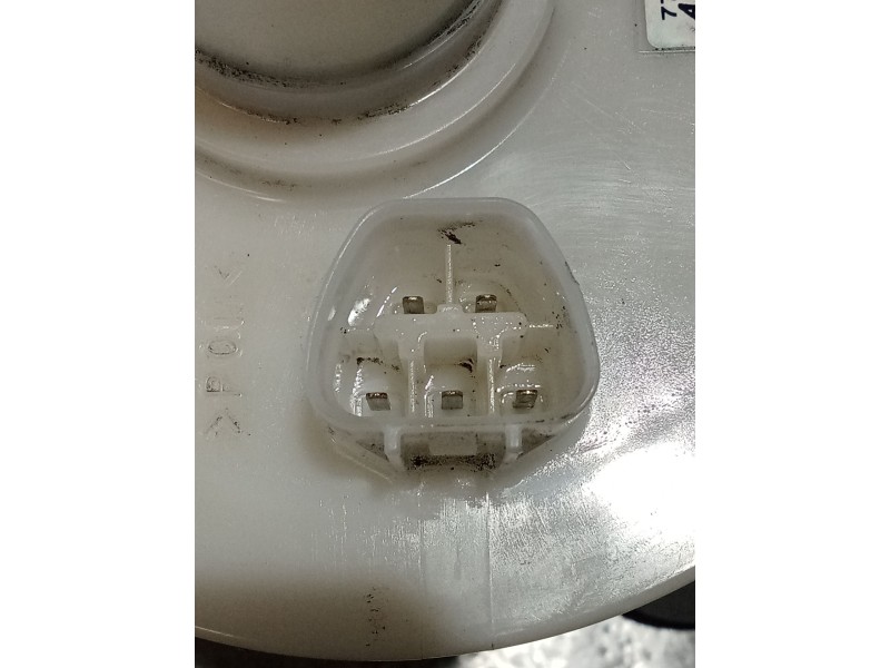 Recambio de bomba combustible para renault scénic ii (jm0/1_) 1.5 dci (jm0f) referencia OEM IAM 77020F4010 6K3C133 