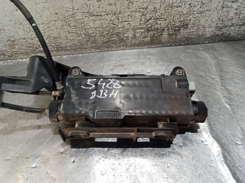 Recambio de freno de mano electrico para renault scénic ii (jm0/1_) 1.5 dci (jm0f) referencia OEM IAM 8200418647 03801110840 