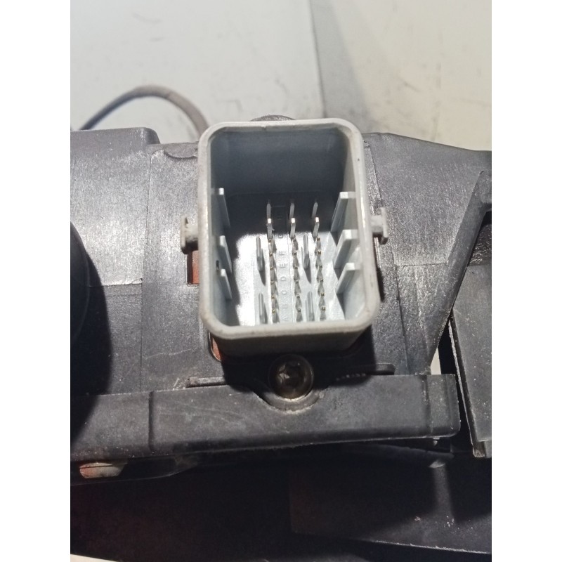 Recambio de freno de mano electrico para renault scénic ii (jm0/1_) 1.5 dci (jm0f) referencia OEM IAM 8200418647 03801110840 