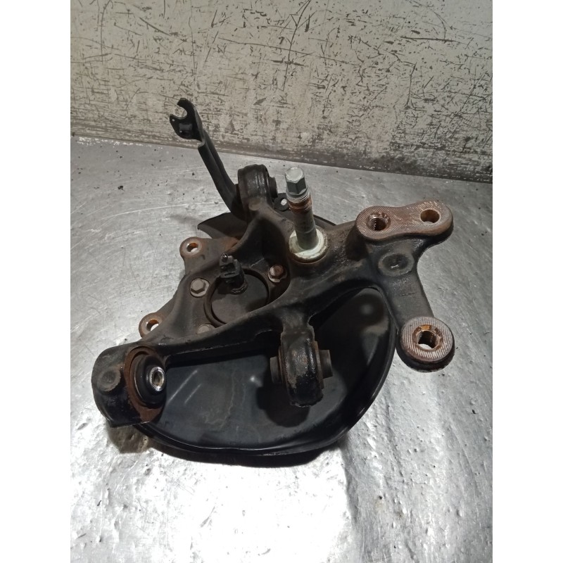 Recambio de mangueta trasera izquierda para toyota c-hr (_x1_) 1.8 hybrid (zyx10_, zyx11_) referencia OEM IAM   