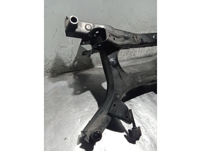 Recambio de puente trasero para toyota c-hr (_x1_) 1.8 hybrid (zyx10_, zyx11_) referencia OEM IAM   