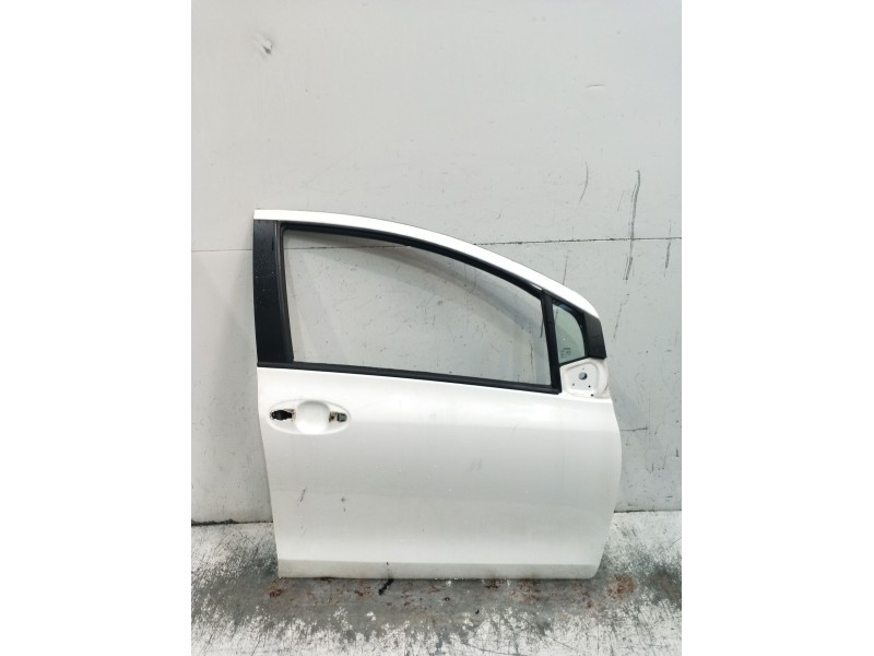 Recambio de puerta delantera derecha para toyota yaris (_p9_) 1.0 vvt-i (ksp90_) referencia OEM IAM  5P 