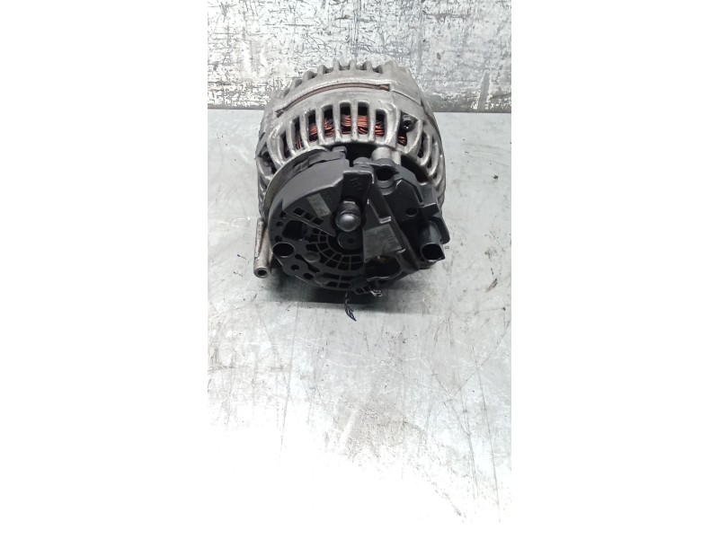 Recambio de alternador para audi a4 b7 (8ec) 2.0 tdi 16v referencia OEM IAM 06F903023J 0124525092 140A 05