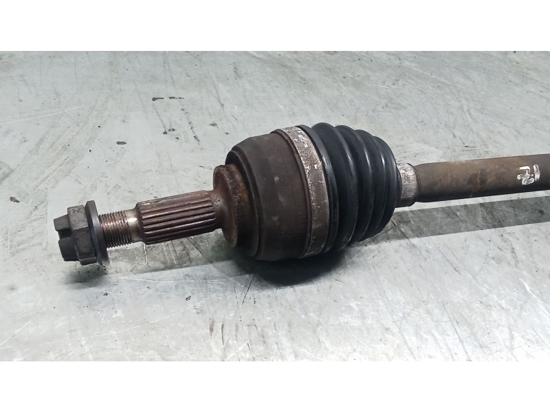 Recambio de transmision delantera izquierda para renault twingo ii (cn0_) 1.2 (cn0d) referencia OEM IAM   07