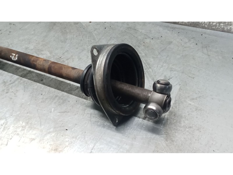 Recambio de transmision delantera izquierda para renault twingo ii (cn0_) 1.2 (cn0d) referencia OEM IAM   07