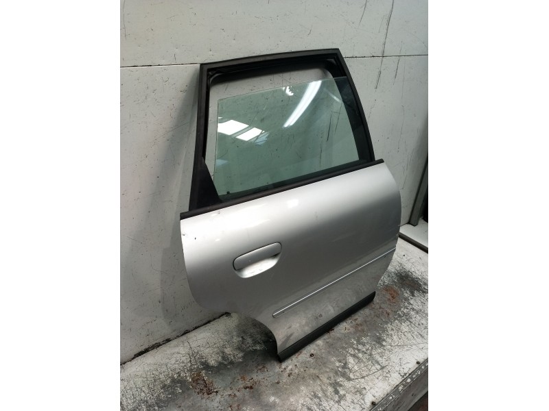 Recambio de puerta trasera derecha para audi a3 (8l1) 1.6 referencia OEM IAM  5P 2000
