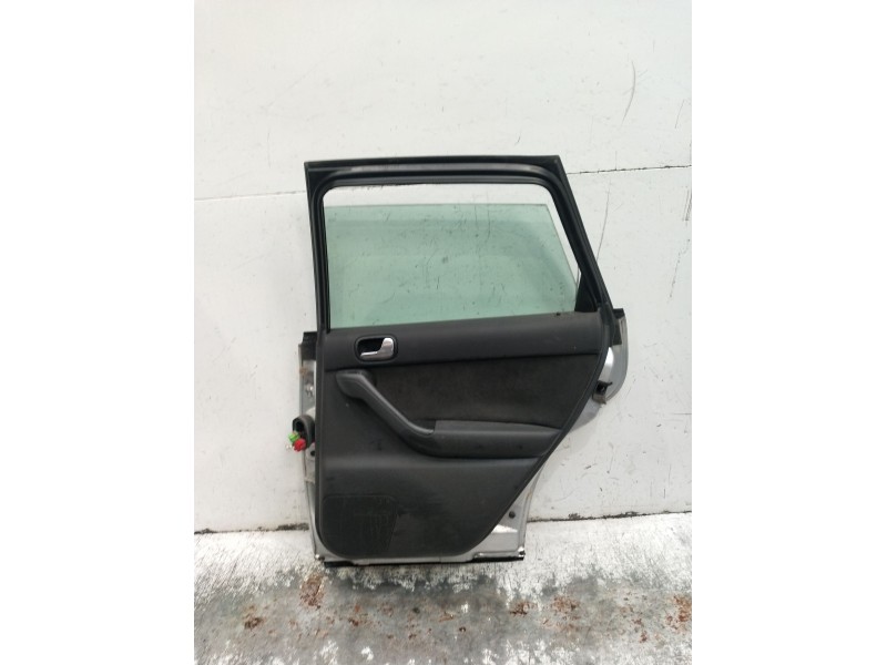 Recambio de puerta trasera derecha para audi a3 (8l1) 1.6 referencia OEM IAM  5P 2000